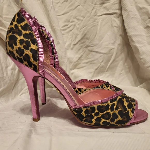 Vintage Betsey Johnson Heels - Picture 3 of 14